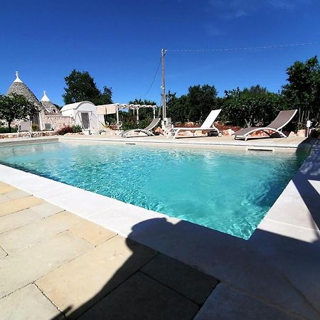 Trullo Del Sol Guest House Ceglie Messapica Exterior photo